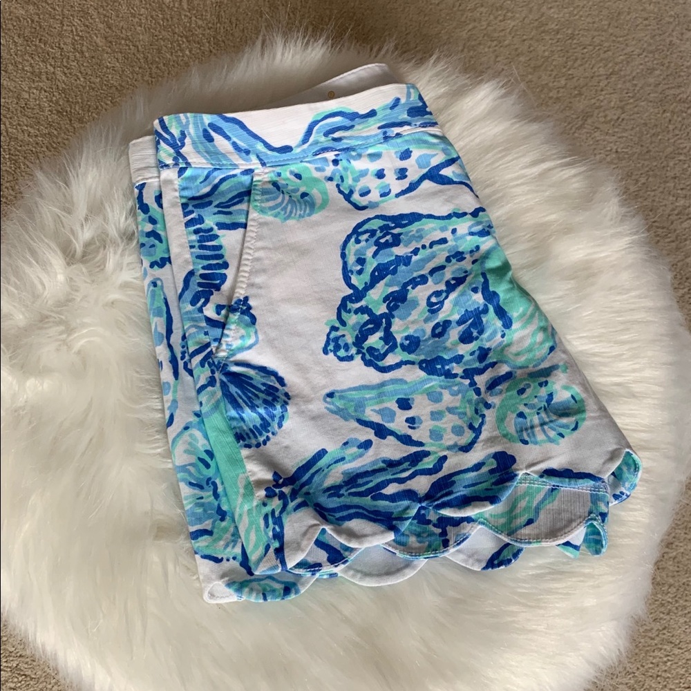 Lilly Pulitzer Buttercup Hem Shorts